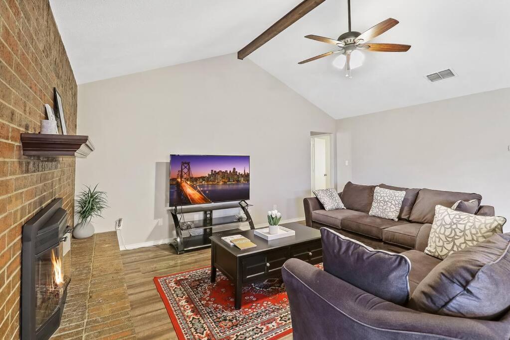 Cozy House Saginaw Tx 3Br 2Ba Sleeps 10 Just 12 Minutes Downtown Fort Worth Exteriér fotografie