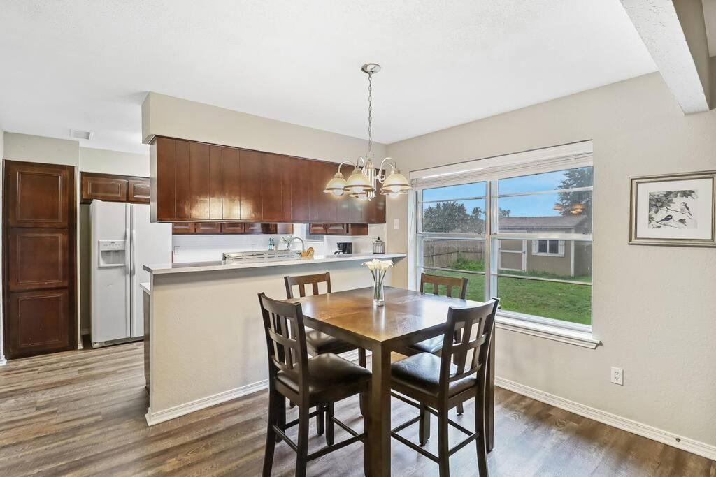 Cozy House Saginaw Tx 3Br 2Ba Sleeps 10 Just 12 Minutes Downtown Fort Worth Exteriér fotografie